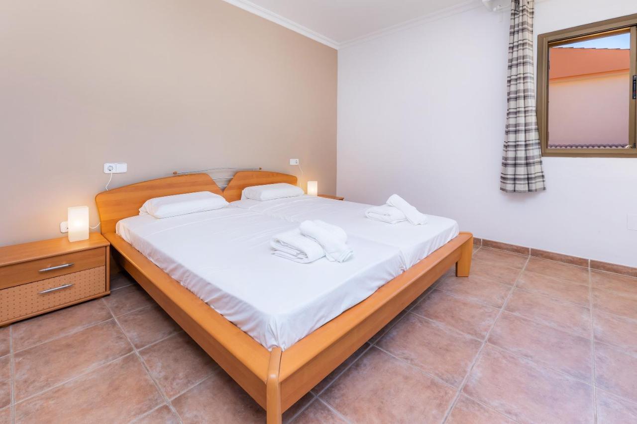 Villa Casa Jordi à Can Picafort  Extérieur photo